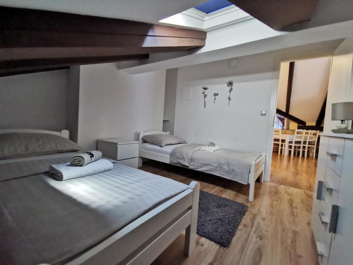 Loft Apartment Pula Exterior photo