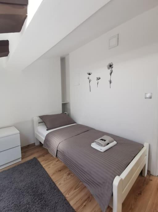 Loft Apartment Pula Exterior photo